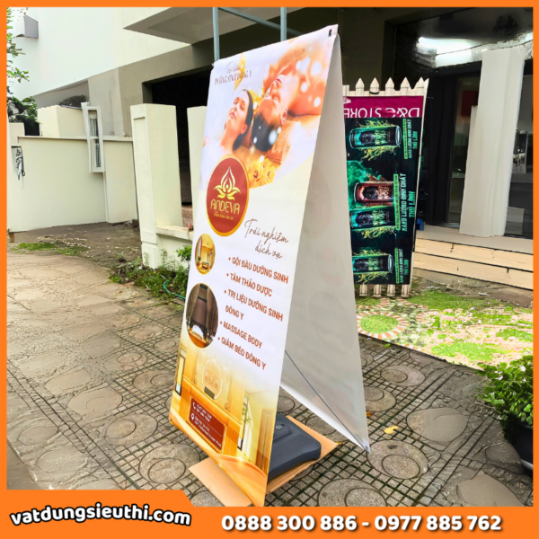 Standee giá chữ X cản gió 2 mặt